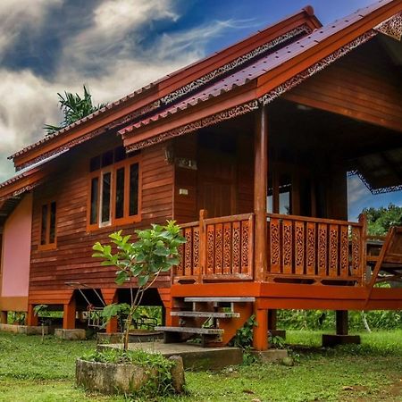 Phet Ban Suan Hotel Ко Чанг Екстериор снимка